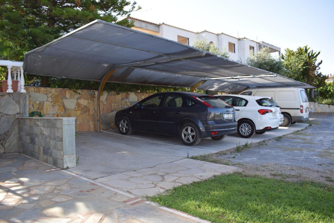Studio Holiday Kalamata 2 Exteriér fotografie